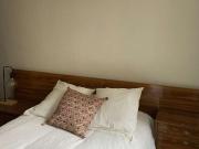 Se alquila habitación en piso de 6 habitaciones en...