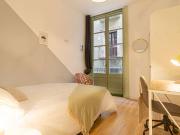 Se alquila habitación en piso de 6 habitaciones en...