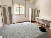 Se alquila habitación en piso de 6 habitaciones, Vila de...