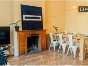 Se alquila habitación en piso de 7 habitaciones en Barcelona