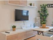 Se alquila habitación en piso de 7 habitaciones en...