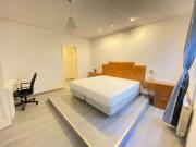 Se alquila habitación en piso de 7 habitaciones en Malasaña