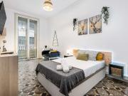 Se alquila habitación en piso de 8 habitaciones en El...