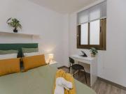 Se alquila habitación en piso de 8 habitaciones en...