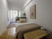 Se alquila habitación en piso de 8 habitaciones en...