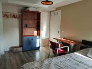 Se alquila habitación en piso de 9 habitaciones en Madrid