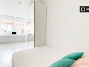Se alquila habitación en residencia de estudiantes en el...