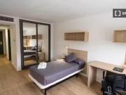 Se alquila habitación en residencia de estudiantes en...