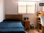 Se alquila habitación en residencia en Granada