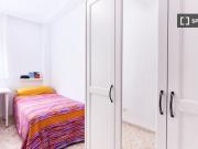 Se alquila habitación en Rochelambert, Sevilla