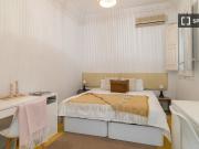 Se alquila habitación en Sant Gervasi Galvany, Barcelona