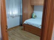 Se alquila habitación en un apartamento de 4...