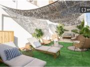 Se alquila habitación en un Coliving en Ciutat Vella,...