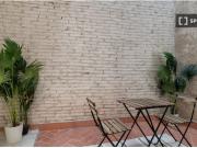 Se alquila habitación en un Coliving en Ciutat Vella,...