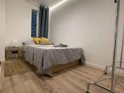 Se alquila habitación en un piso de dos habitaciones en...