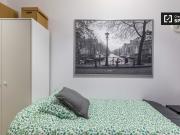 Se alquila habitación individual, apartamento de 5...