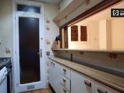 Se alquila habitación interior en apartamento de 2... Se alquila habitación interior en apartamento de 2...