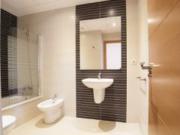 Se alquila habitación luminosa en apartamento de 3...