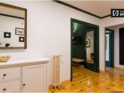 Se alquila habitación ordenada en un apartamento de 5...