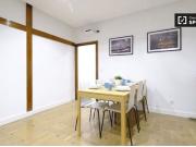 Se alquila habitación ordenada en un apartamento de 8...