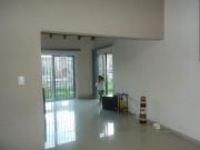 Se alquila hermosa y amplia casa ubicada en la ciudad de...