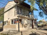 SE ALQUILA IMPECABLE DUPLEX DE 2 DORMITORIOS A 400MTS DE...