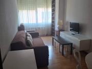 SE ALQUILA IMPECABLE PISO DE 3 HABITACIONES EN CALLE HUELGAS
