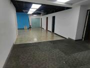 Se alquila local 360m2 Torre de la Castellana 6200