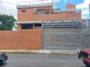Se Alquila local comercial 165m2 Los Dos Caminos 5324