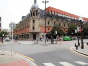 Se Alquila local comercial en Zona Alhondiga