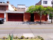 SE ALQUILA LOCAL COMERCIAL ESTRATÉGICO – SAN BORJA