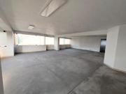 SE ALQUILA LOCAL COMERCIAL PARA USO DE OFICINA O...