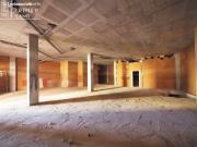 Se alquila local en pleno centro de Tomelloso