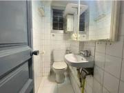 Se alquila local en zona Camp de l Arpa