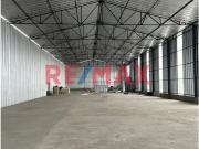 Se Alquila Local Industrial En Estreno Con Nave Urb....