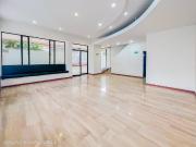 SE ALQUILA LOCAL OFICINA DUPLEX SECTOR OESTE EL PEÑON....