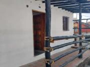 Se alquila casa para comercio o deposito 75m2 El Hatillo...