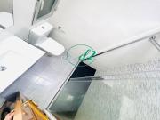 SE ALQUILA LUMINOSO PISO EXTERIOR DE 3 DORMITORIOS CON...