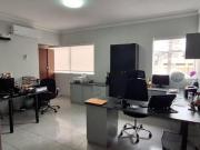 SE ALQUILA MODERNA OFICINA Cdra. 5 CALLE BOLOGNESI...