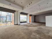 SE ALQUILA MODERNO EDIFICIO COMERCIAL EN LOS OLIVOS