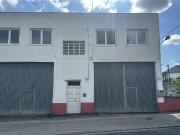 Se alquila nave en Av. de Razo, Carballo