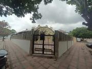 SE ALQUILA O SE VENDE CASA COMERCIAL BARRIO PRADO,...