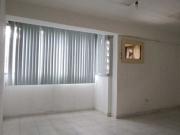 Se alquila oficina 233 mts. Av. Libertador, Los Caobos