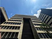 Se alquila oficina 252m2 El Rosal 5497