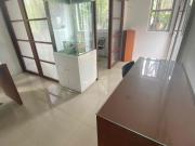 Se Alquila Oficina Amoblada de 60m2 con Garaje en Miraflores