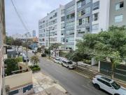 SE ALQUILA oficina comercial en MIraflores limite con...