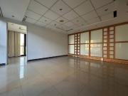 Se Alquila Oficina en Plaza Venezuela