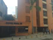 Se alquila oficina VIP 168m2 Los Dos Caminos Se alquila oficina VIP 168m2 Los Dos Caminos