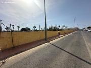 SE ALQUILA PARCELA COMERCIAL 3500 ms2, EN PRIMERA LINEA...