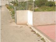 SE ALQUILA PARCELA COMERCIAL DE 1200 M2 EN AGUAS NUEVAS...